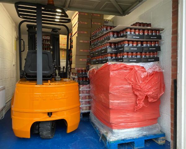 LOCAL CHARITY RECEIVES A GENEROUS DONATION OF A FORKLIFT TRUCK!